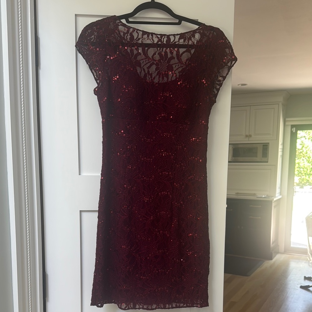 Adrianna Papell Hailey Mini Dress Scoop Neck Cap Sleeve